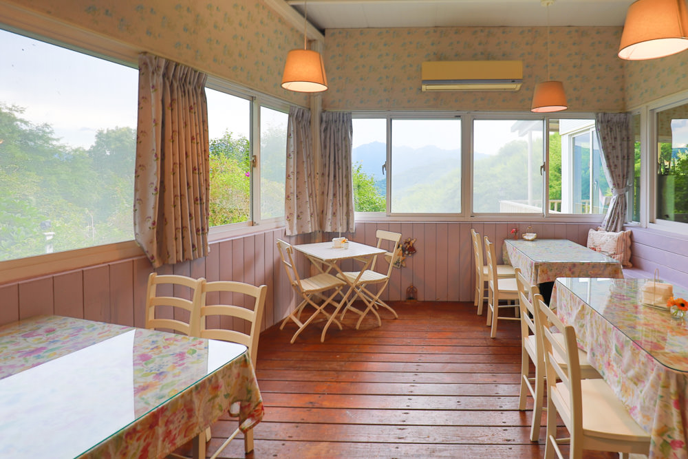 桃園復興|普拉多山丘假期景觀餐廳、南法鄉村風精緻民宿。南法鄉村童話小屋、寵物友善民宿餐廳、玻璃屋餐廳 - 第26張圖 桃園復興|普拉多山丘假期景觀餐廳、南法鄉村風精緻民宿。南法鄉村童話小屋、寵物友善民宿餐廳、玻璃屋餐廳