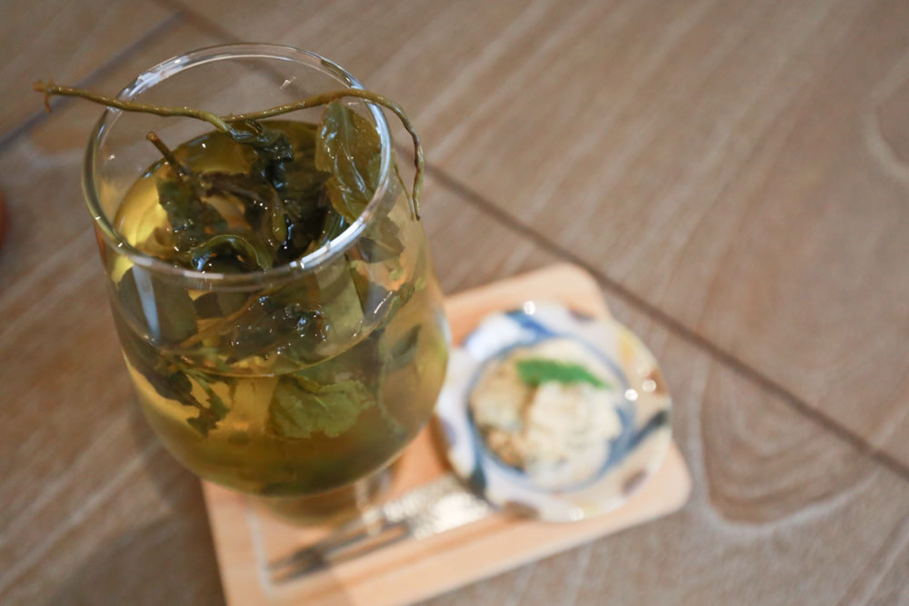 花蓮美食｜木容MURON。50年代台式老宅中的茶館甜點店、寵物友善餐廳、老宅咖啡廳、花蓮下午茶、