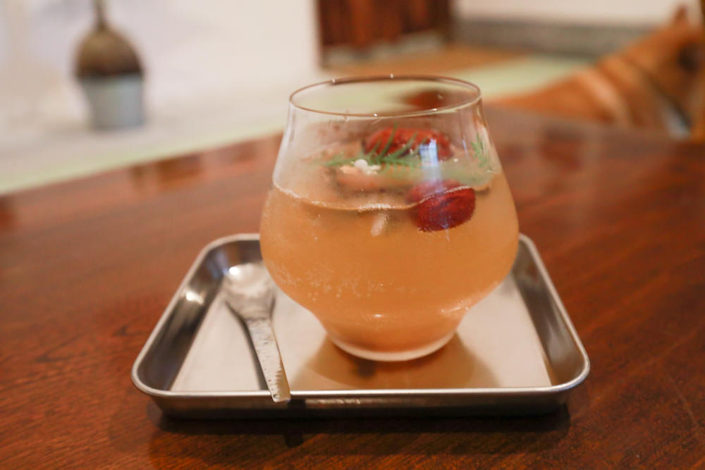 花蓮美食｜木容MURON。50年代台式老宅中的茶館甜點店、寵物友善餐廳、老宅咖啡廳、花蓮下午茶、