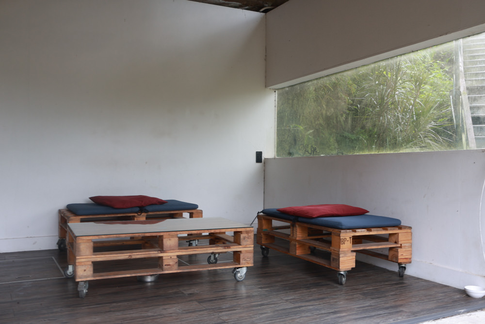 台北文山木柵｜生活在他方夜貓店。寵物友善餐廳、隱藏在貓空山上的秘境咖啡廳、營業至凌晨兩點！