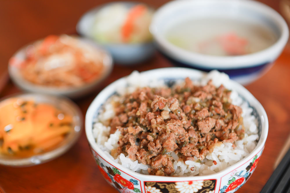 宜蘭美食｜木蘭春生。祖傳四代的傳統小吃美食、甜點飲料、瓜仔肉飯、復古文青風寵物友善餐廳