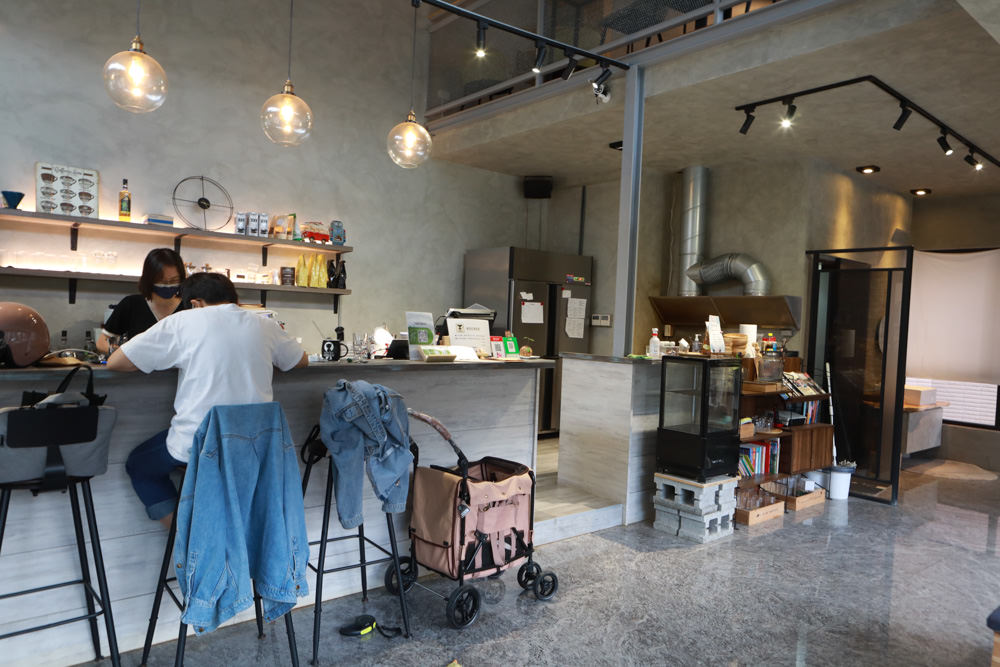 桃園美食|Reboot Cafe輕食早午餐、咖啡專賣店、不限時寵物友善咖啡、桃園質感咖啡廳 - 第6張圖 桃園美食|Reboot Cafe輕食早午餐、咖啡專賣店、不限時寵物友善咖啡、桃園質感咖啡廳
