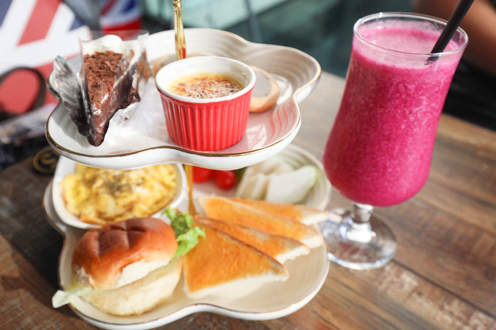 桃園復興鄉美食|山水奇異民宿景觀餐廳。超可愛的哈比村、英式電話亭、寵物友善餐廳 - 第9張圖 桃園復興鄉美食|山水奇異民宿景觀餐廳。超可愛的哈比村、英式電話亭、寵物友善餐廳