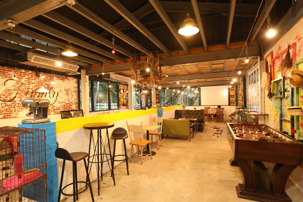桃園復興鄉美食｜ZOO ZOO CAFE。北橫公路上美式加州復古咖啡廳、窯烤披薩、寵物友善餐廳