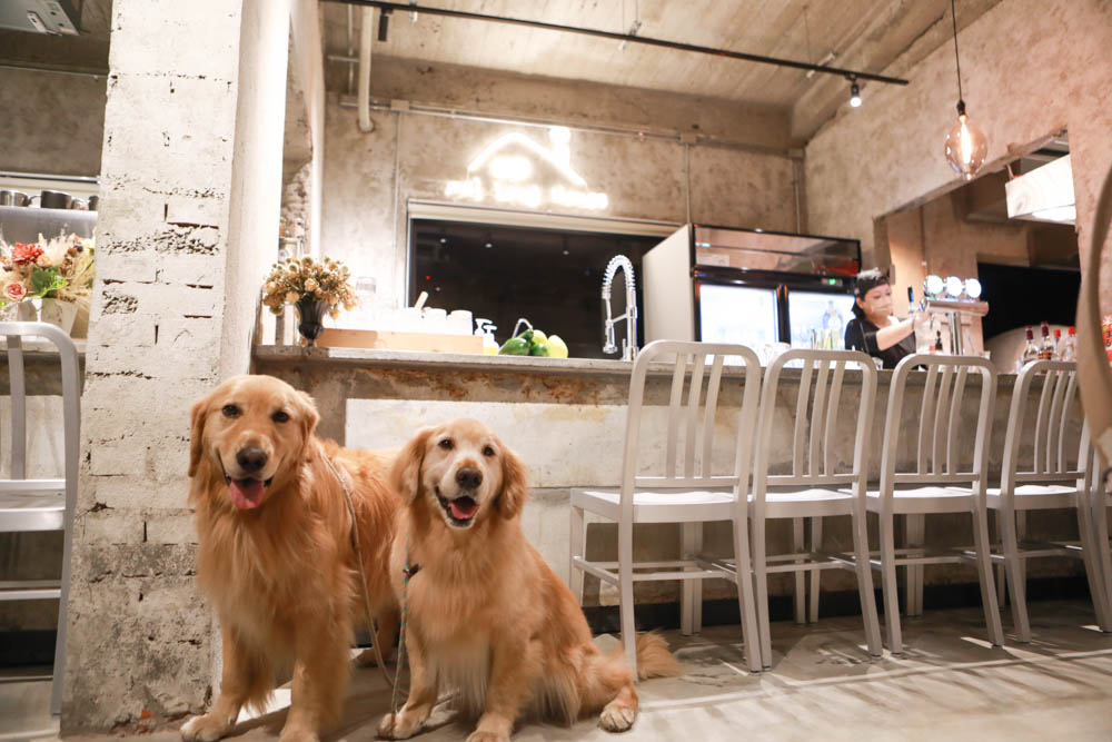 花蓮美食｜梅蘢鎮。海陸燒烤饗宴無菜單料理、寵物友善餐廳、食材新鮮！！