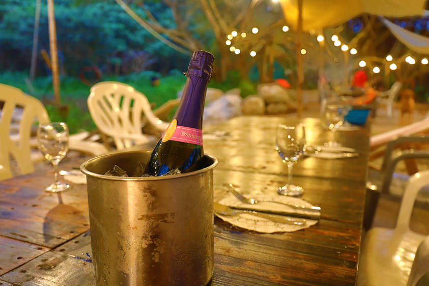 花蓮新景點|嘻餐町-賣火柴的餐桌。森林系營火餐桌、浪漫森林中享受奢華營火晚餐服務、寵物友善 - 第3張圖 花蓮新景點|嘻餐町-賣火柴的餐桌。森林系營火餐桌、浪漫森林中享受奢華營火晚餐服務、寵物友善