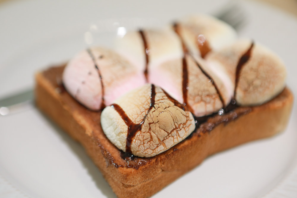 苗栗南庄｜樂吧溪畔莊園happy tails。結合寵物友善餐廳、寵物游泳池、寵物友善民宿、寵物安親的多元化豪華寵物園區