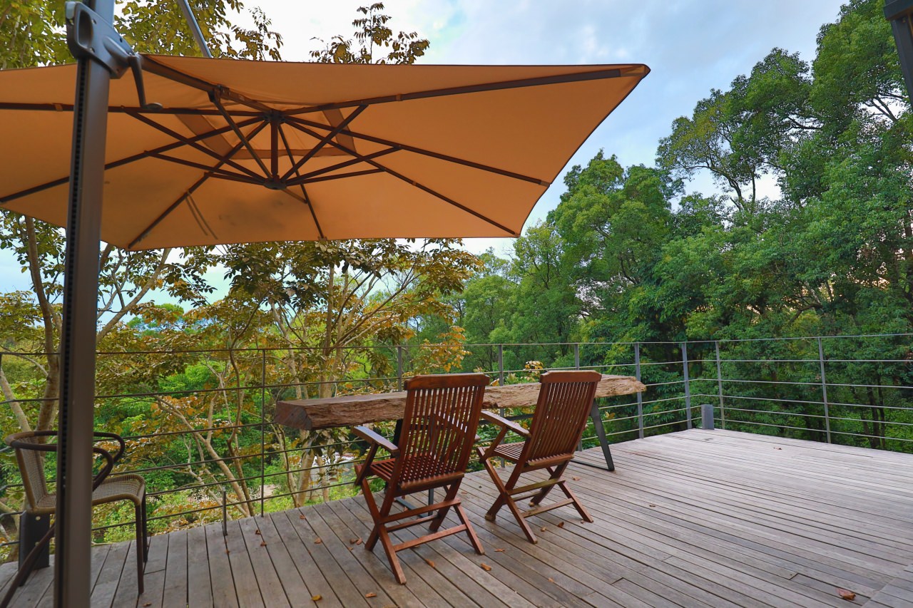 台中東勢民宿｜樹之間民宿。寵物友善民宿、曙屋唯美樹屋、森林系山林獨棟小木屋