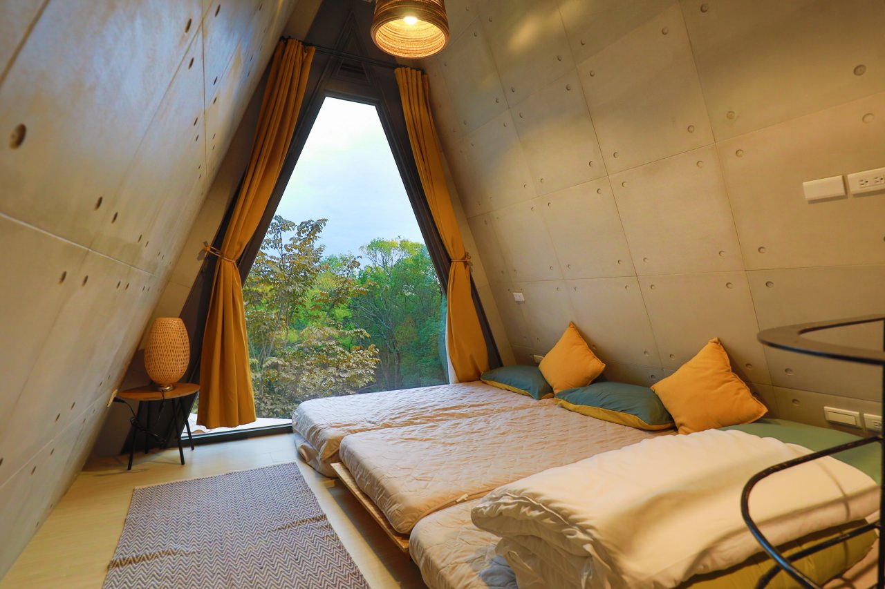 台中東勢民宿｜樹之間民宿。寵物友善民宿、曙屋唯美樹屋、森林系山林獨棟小木屋