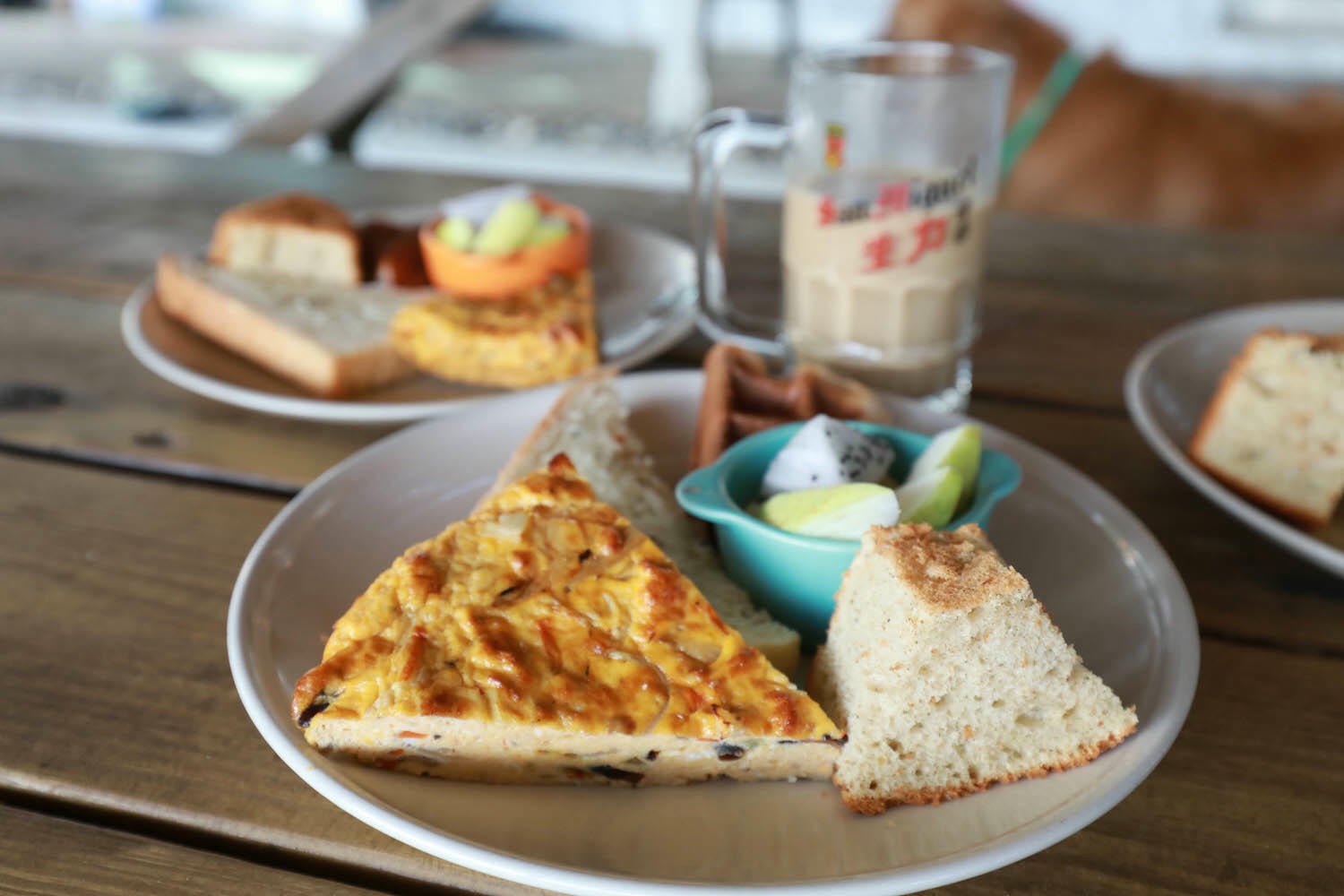 毛小海洋俱樂部｜花蓮鹽寮。花蓮寵物友善民宿、花蓮海景包棟民宿、露營風格美學、野營、星空電影院