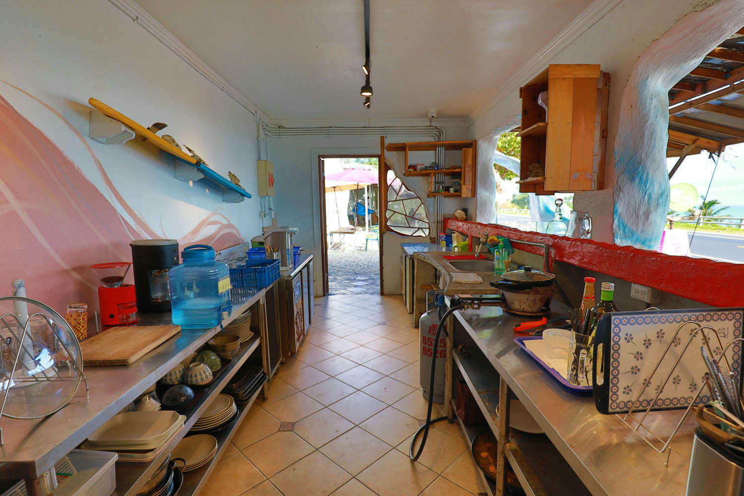 毛小海洋俱樂部｜花蓮鹽寮。花蓮寵物友善民宿、花蓮海景包棟民宿、露營風格美學、野營、星空電影院