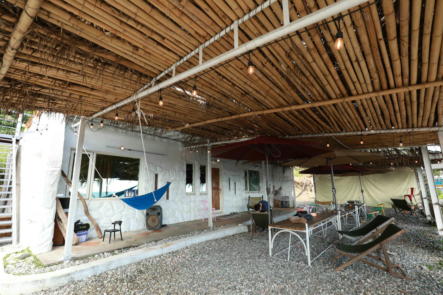 毛小海洋俱樂部｜花蓮鹽寮。花蓮寵物友善民宿、花蓮海景包棟民宿、露營風格美學、野營、星空電影院