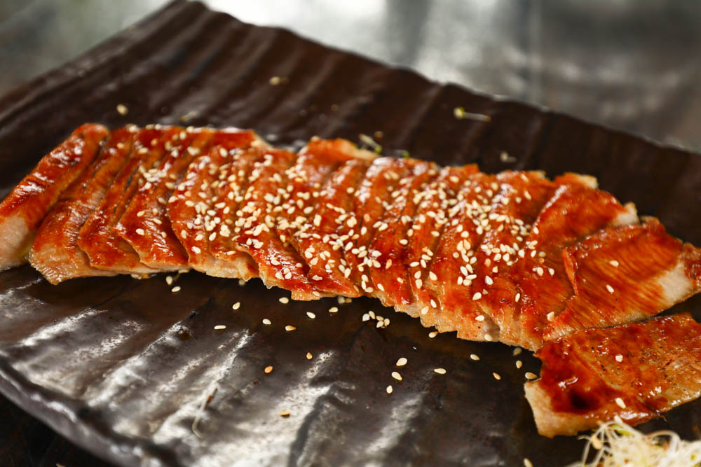 屏東里港美食|水明漾活蝦景觀餐廳。秒穿峇里島風情,坐在發呆亭品嚐熱炒蝦料理、寵物友善 - 第19張圖 屏東里港美食|水明漾活蝦景觀餐廳。秒穿峇里島風情,坐在發呆亭品嚐熱炒蝦料理、寵物友善