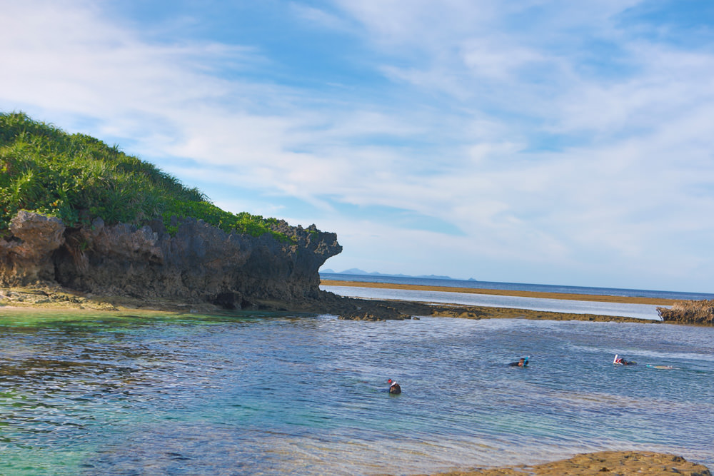 沖繩北部私房景點|備瀨福木林道、備瀨崎海岸。騎腳踏車穿梭在300年歷史的綠色隧道 - 第11張圖 沖繩北部私房景點|備瀨福木林道、備瀨崎海岸。騎腳踏車穿梭在300年歷史的綠色隧道