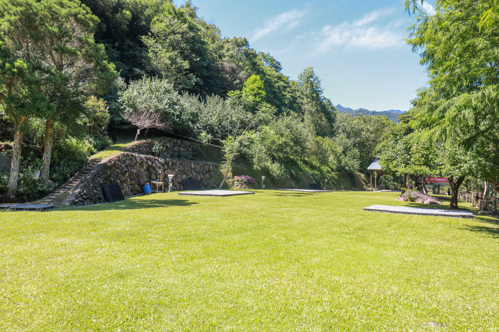 桃園復興|河那灣民宿露營區。絕美湖畔星空美景、草皮營位、寵物友善露營區、溪口部落、泰雅文化 - 第2張圖 桃園復興|河那灣民宿露營區。絕美湖畔星空美景、草皮營位、寵物友善露營區、溪口部落、泰雅文化