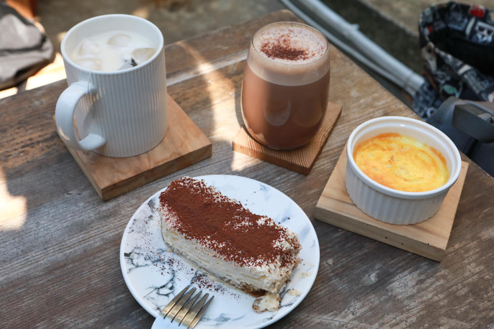 新店安坑美食|波波咖啡 Bo Coffee Roaster(波豆商行)。寵物友善餐廳、隱藏山中的老宅咖啡廳 - 第12張圖 新店安坑美食|波波咖啡 Bo Coffee Roaster(波豆商行)。寵物友善餐廳、隱藏山中的老宅咖啡廳