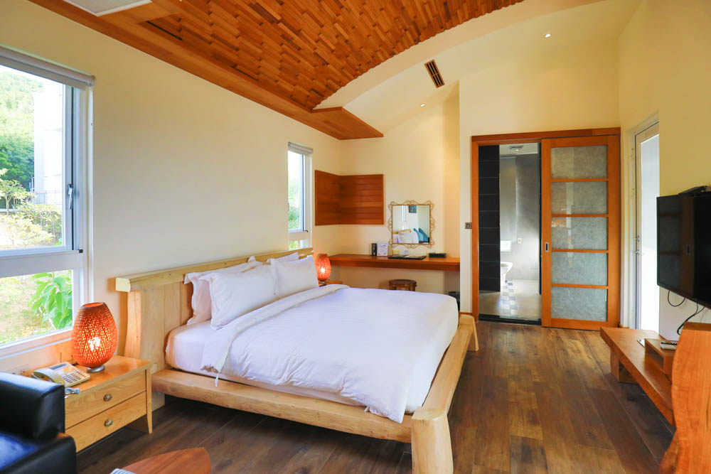 屏東墾丁|墾丁海灣森林精品民宿。寵物專屬庭院房型、擁抱白砂灣海灣、山林美景、墾丁五星級飯店等級的精緻旅宿 - 第38張圖 屏東墾丁|墾丁海灣森林精品民宿。寵物專屬庭院房型、擁抱白砂灣海灣、山林美景、墾丁五星級飯店等級的精緻旅宿