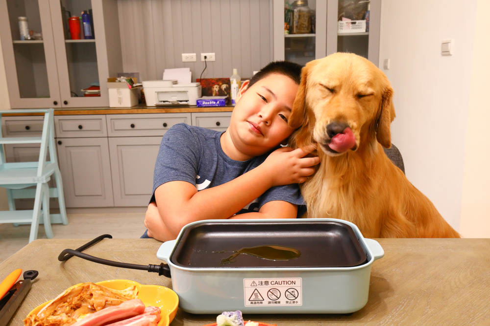 開團｜日本BRUNO多功能電烤盤｜煎牛排、燒烤、壽喜燒、章魚燒、鬆餅、鴛鴦鍋、毛小孩料理通通輕鬆搞定