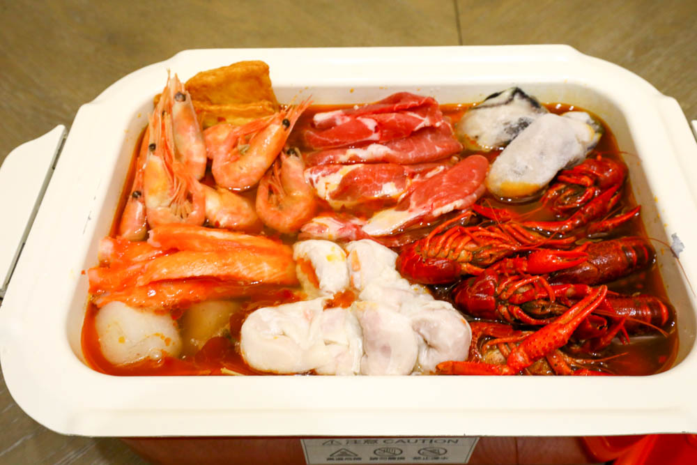 開團｜日本BRUNO多功能電烤盤｜煎牛排、燒烤、壽喜燒、章魚燒、鬆餅、鴛鴦鍋、毛小孩料理通通輕鬆搞定