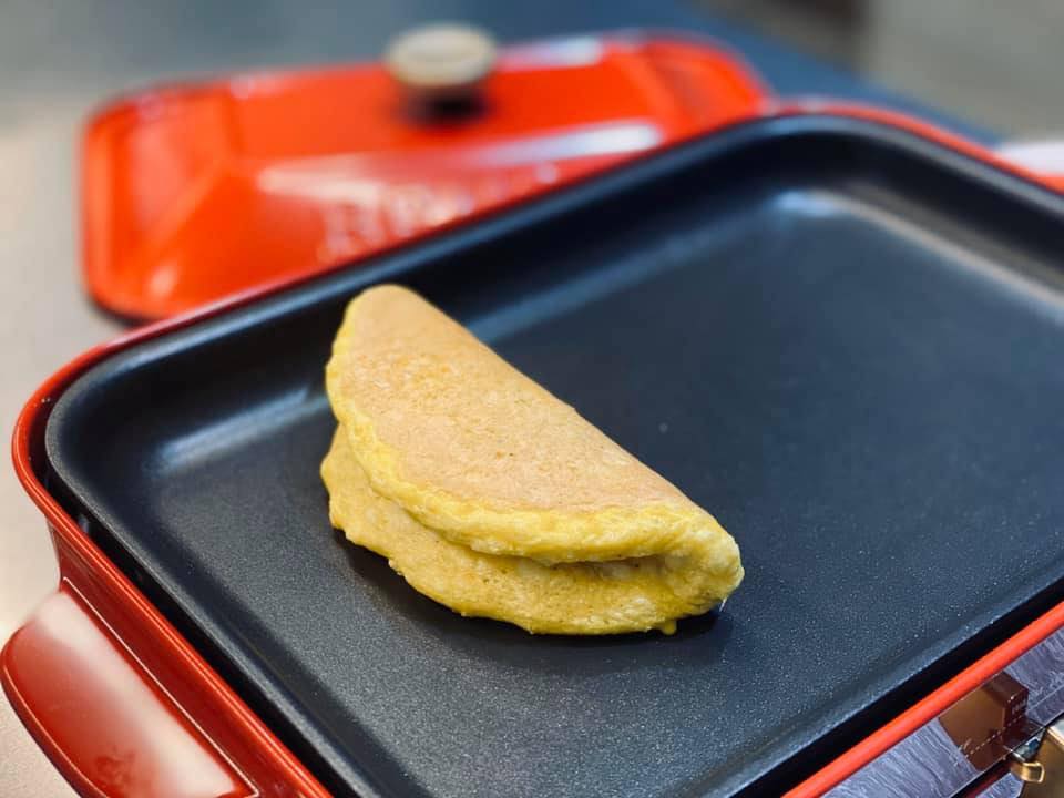 開團｜日本BRUNO多功能電烤盤｜煎牛排、燒烤、壽喜燒、章魚燒、鬆餅、鴛鴦鍋、毛小孩料理通通輕鬆搞定