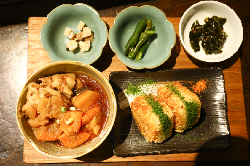 台北中正美食|特有種商行。老宅咖啡廳、魏德聖導演的懷舊復古電影世界、寵物友善餐廳 - 第25張圖 台北中正美食|特有種商行。老宅咖啡廳、魏德聖導演的懷舊復古電影世界、寵物友善餐廳
