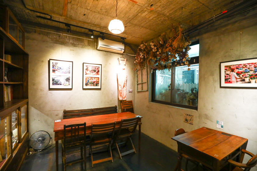 台北中正美食|特有種商行。老宅咖啡廳、魏德聖導演的懷舊復古電影世界、寵物友善餐廳 - 第20張圖 台北中正美食|特有種商行。老宅咖啡廳、魏德聖導演的懷舊復古電影世界、寵物友善餐廳