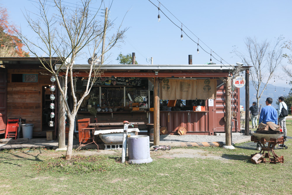 苗栗大湖｜琉璃秋境懶人野餐・窯烤披薩。寵物友善餐廳、帳篷野餐、絕美山嵐雲海景觀