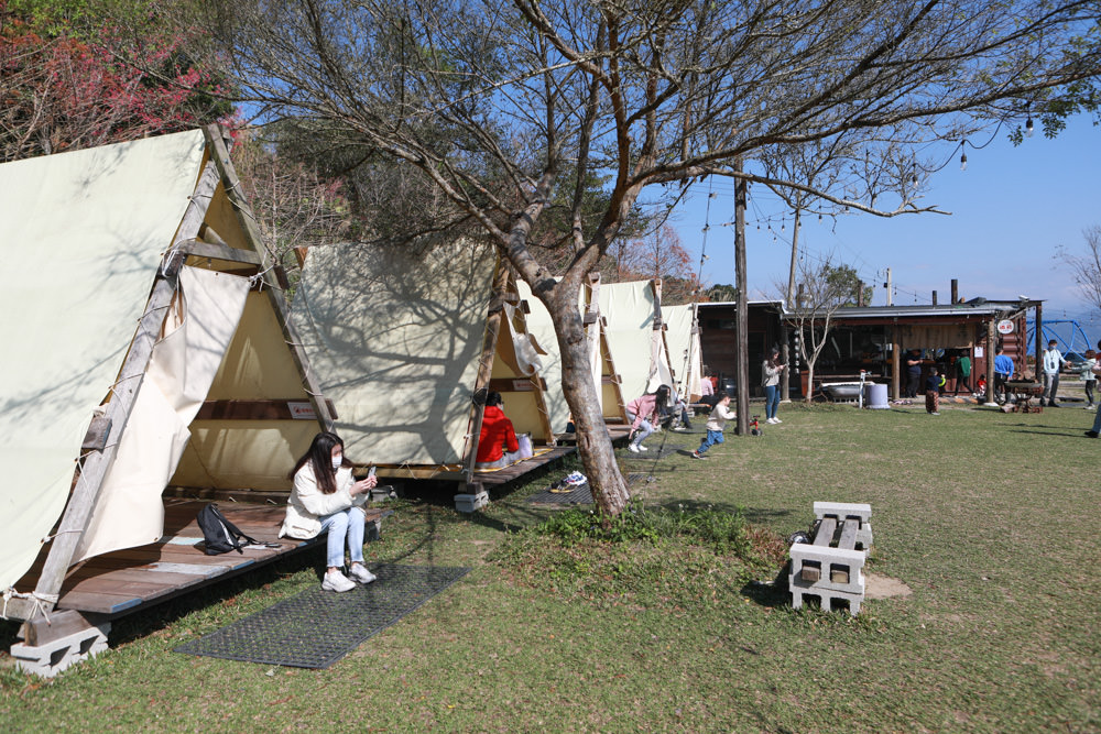 苗栗大湖｜琉璃秋境懶人野餐・窯烤披薩。寵物友善餐廳、帳篷野餐、絕美山嵐雲海景觀