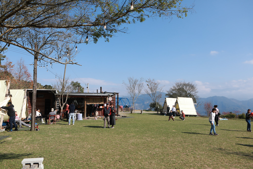 苗栗大湖｜琉璃秋境懶人野餐・窯烤披薩。寵物友善餐廳、帳篷野餐、絕美山嵐雲海景觀