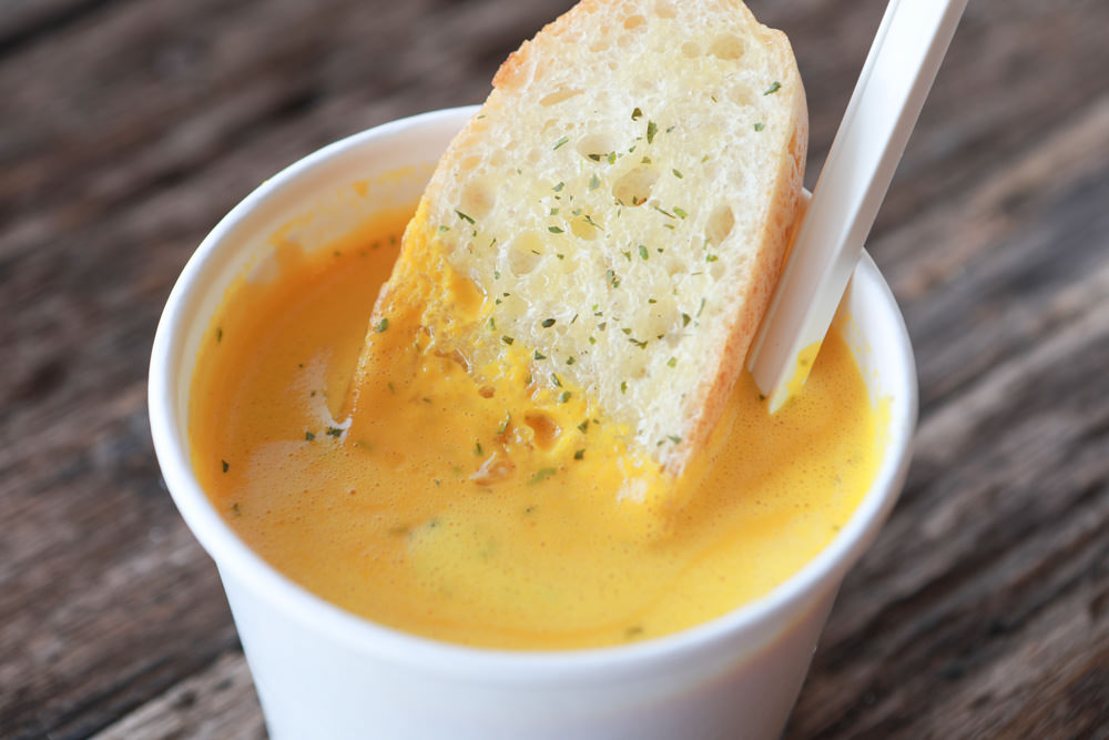 苗栗大湖｜琉璃秋境懶人野餐・窯烤披薩。寵物友善餐廳、帳篷野餐、絕美山嵐雲海景觀