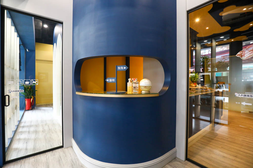瑋特貓狗SPA生活館｜台中寵物美容頂級碳酸泉SPA、六星級狗狗住宿、寵物旅館、毛爸媽等候區咖啡廳、24小時保母