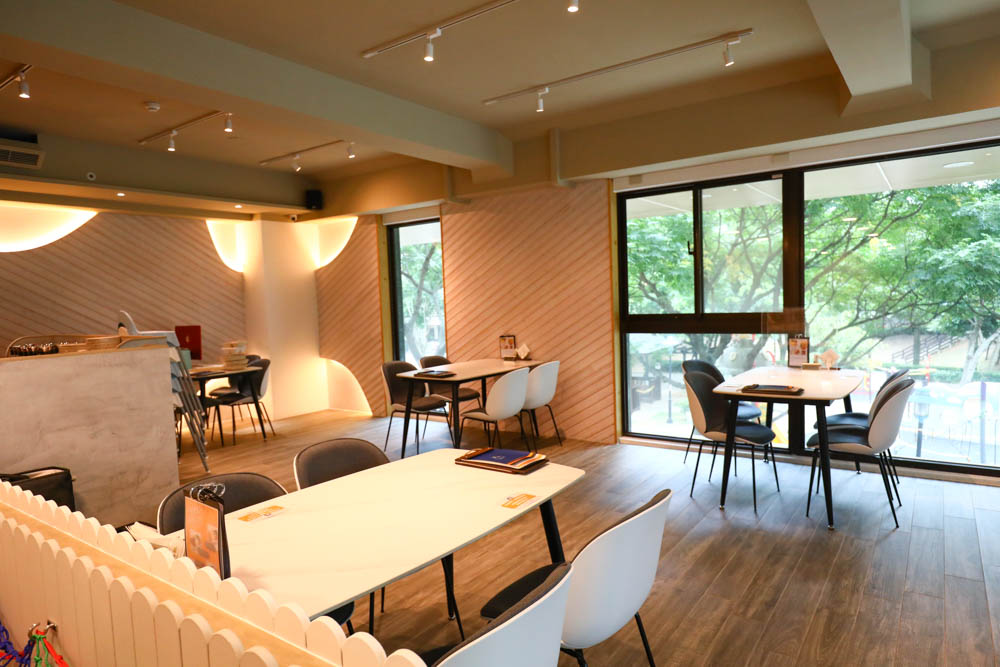 林口美食｜瑞莎塔廚房。異國料理、早午餐、兒童餐、親子遊戲區、溜滑梯球池，還可以外帶美食回家享用！！