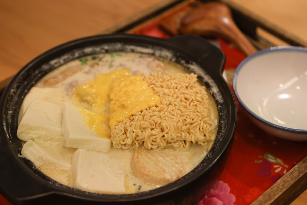 台北西門町美食|發記麻辣火鍋西門旗艦店。寵物友善餐廳、一人獨享料多平價麻辣鍋、招待毛孩鮮食肉肉 - 第27張圖 台北西門町美食|發記麻辣火鍋西門旗艦店。寵物友善餐廳、一人獨享料多平價麻辣鍋、招待毛孩鮮食肉肉