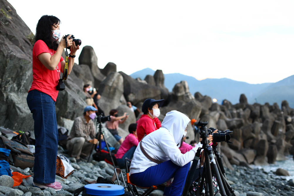 宜蘭東澳｜睡海邊民宿。東澳車站旁、近粉鳥林海灘、粉鳥林秘境、寵物友善