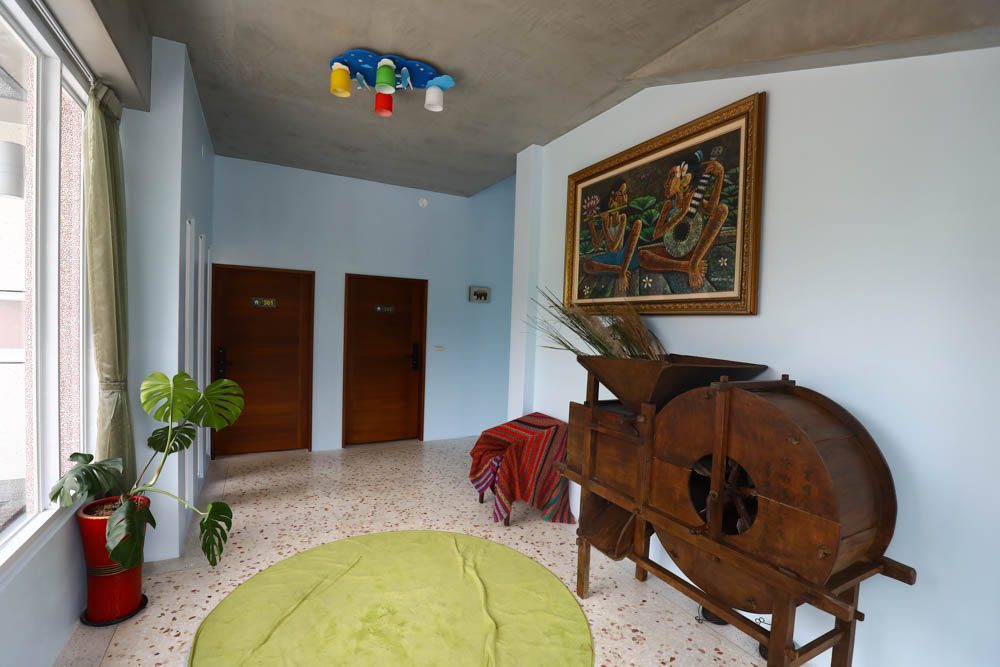 宜蘭東澳｜睡海邊民宿。東澳車站旁、近粉鳥林海灘、粉鳥林秘境、寵物友善