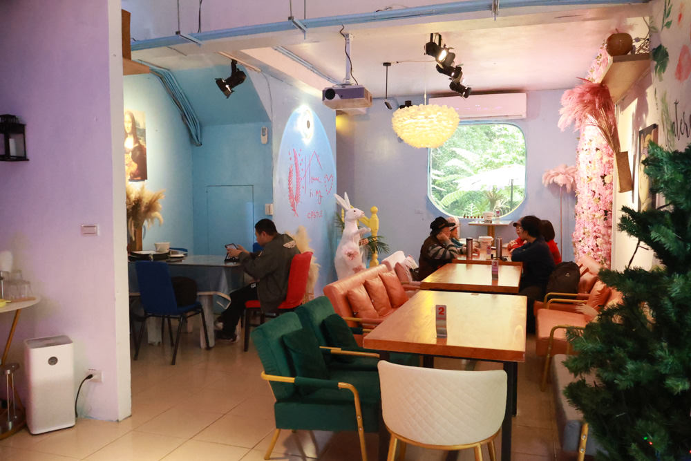 新北石碇美食｜武林逸亭。寵物友善餐廳、山林步道中的峇里島氛圍網美景觀餐廳、石碇景觀餐廳