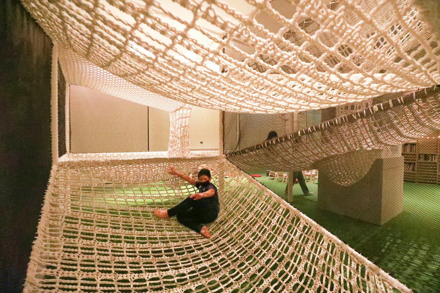 宜蘭礁溪溫泉飯店推薦｜礁溪寒沐酒店。宜蘭親子飯店首選、寵沐苑寵物旅館、滑水道泳池、兒童遊樂區、電競室、賽車道、溫泉SPA