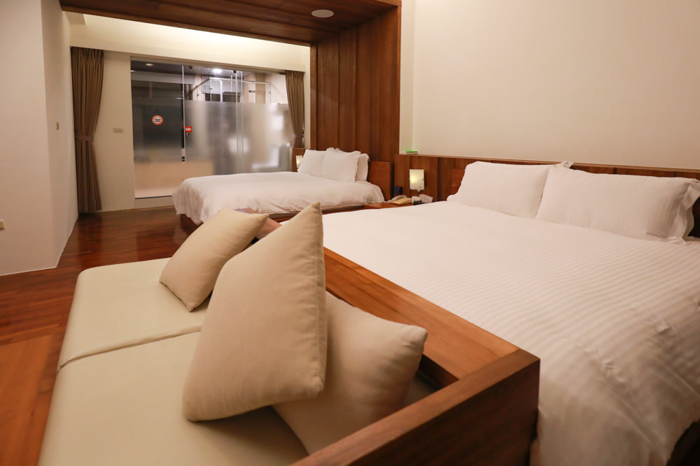 宜蘭礁溪。靜界溫泉會館。寵物友善民宿、日系風格獨棟Villa，可包棟，每間房間都有溫泉池可泡湯