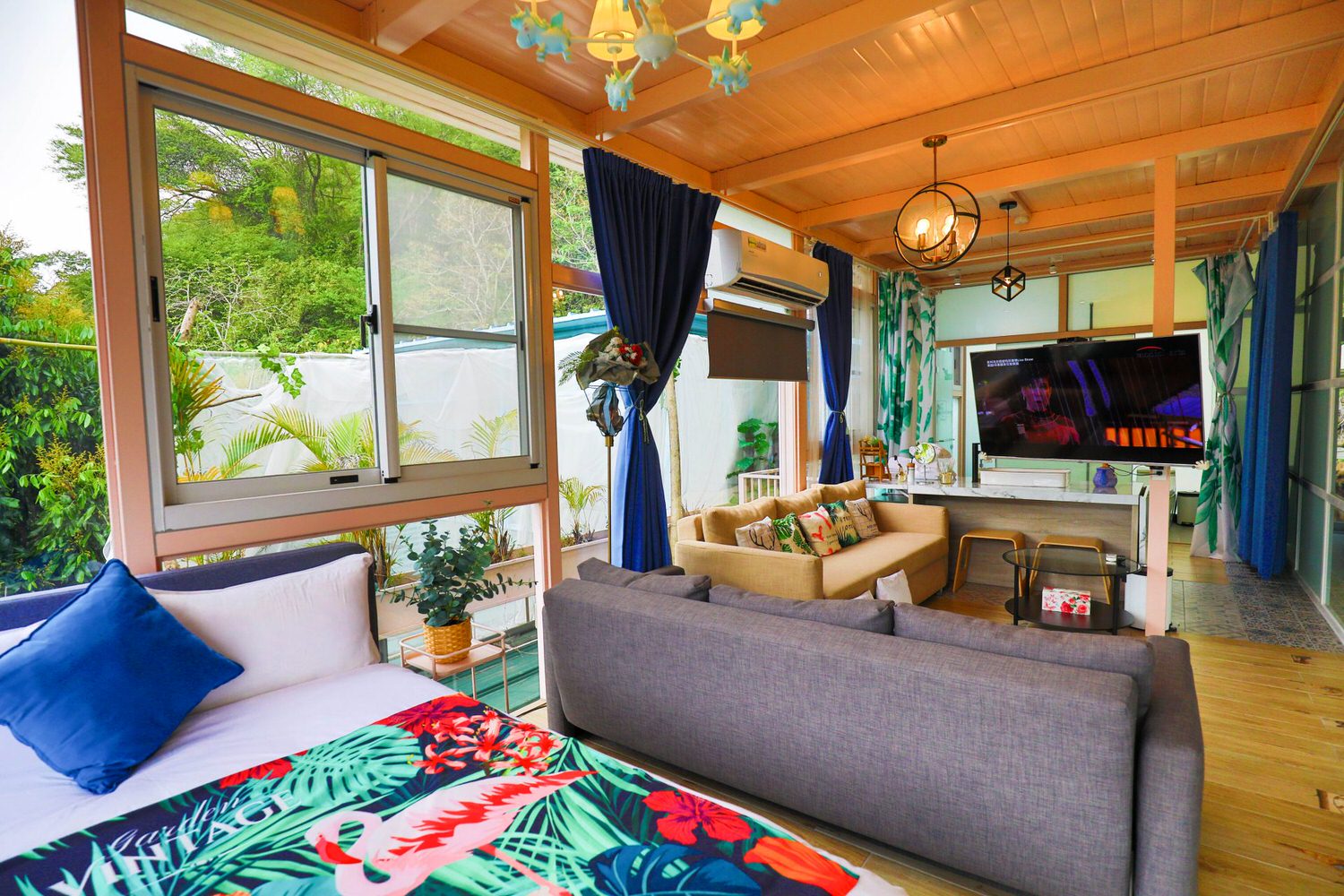 苗栗公館｜福村養生農場。高級精品民宿、森林中的絕美夢幻玻璃屋、一泊三食、寵物友善民宿