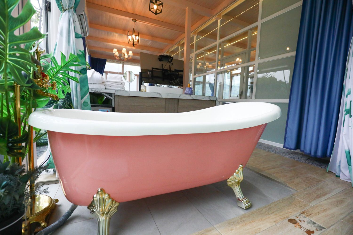 苗栗公館｜福村養生農場。高級精品民宿、森林中的絕美夢幻玻璃屋、一泊三食、寵物友善民宿