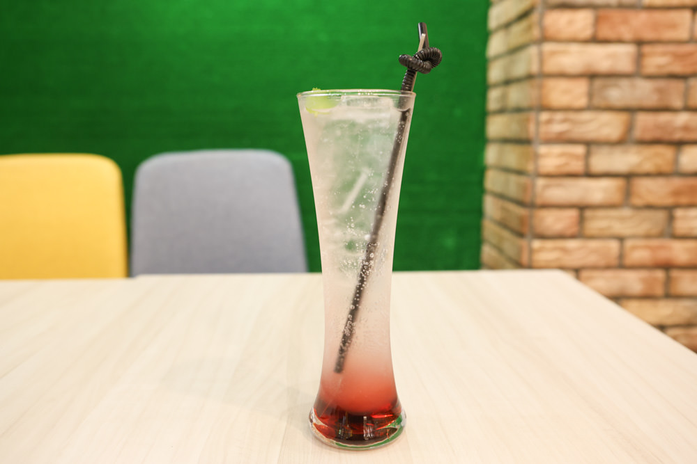 新北三峽樹林美食｜私嚐の吃飯北大店。寵物友善餐廳、咖喱丼飯烏龍麵、北大特區美食、超人氣咖喱手作飯