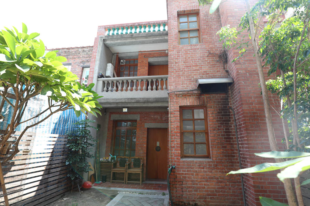 台北大稻埕迪化街美食|稻邸 D. House 親子寵物友善餐廳。絕美老宅、古色古香百年老宅邸、老屋咖啡廳 - 第15張圖 台北大稻埕迪化街美食|稻邸 D. House 親子寵物友善餐廳。絕美老宅、古色古香百年老宅邸、老屋咖啡廳