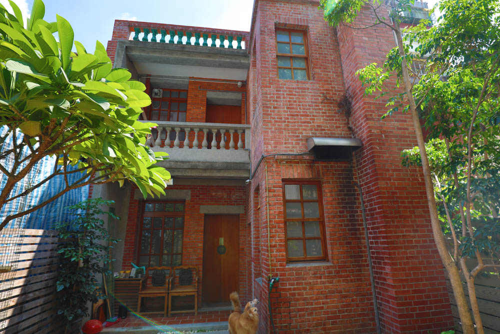 台北大稻埕迪化街美食|稻邸 D. House 親子寵物友善餐廳。絕美老宅、古色古香百年老宅邸、老屋咖啡廳 - 第16張圖 台北大稻埕迪化街美食|稻邸 D. House 親子寵物友善餐廳。絕美老宅、古色古香百年老宅邸、老屋咖啡廳