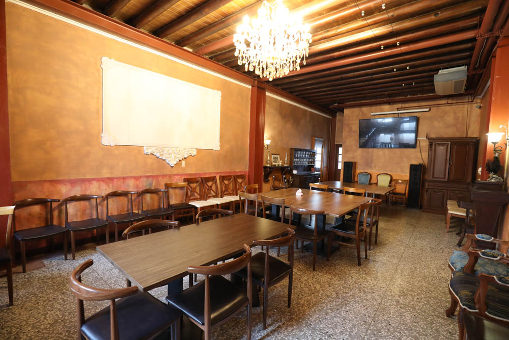 台北大稻埕迪化街美食|稻邸 D. House 親子寵物友善餐廳。絕美老宅、古色古香百年老宅邸、老屋咖啡廳 - 第19張圖 台北大稻埕迪化街美食|稻邸 D. House 親子寵物友善餐廳。絕美老宅、古色古香百年老宅邸、老屋咖啡廳