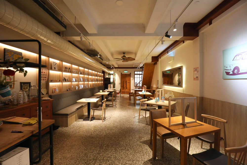 台北大稻埕迪化街美食|稻邸 D. House 親子寵物友善餐廳。絕美老宅、古色古香百年老宅邸、老屋咖啡廳 - 第13張圖 台北大稻埕迪化街美食|稻邸 D. House 親子寵物友善餐廳。絕美老宅、古色古香百年老宅邸、老屋咖啡廳