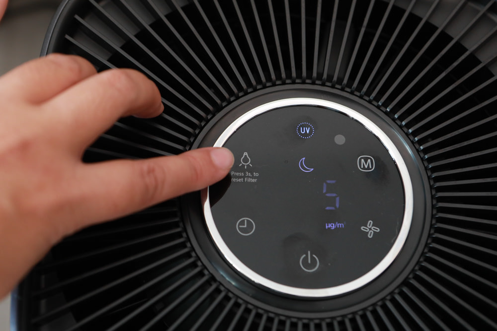 TOSHIBA東芝|PUREGO UV抗菌除臭空氣清淨機 CAF-A400TW(H)。快速去除異味、感受清新空氣、適合寵物家庭、適用5-8坪 - 第18張圖 TOSHIBA東芝|PUREGO UV抗菌除臭空氣清淨機 CAF-A400TW(H)。快速去除異味、感受清新空氣、適合寵物家庭、適用5-8坪