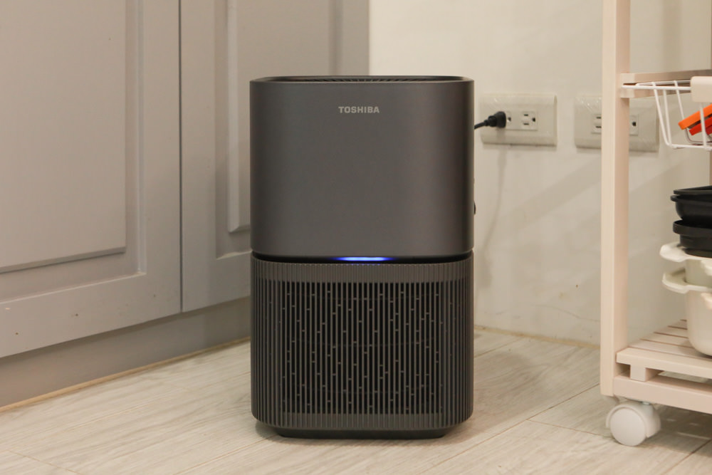 TOSHIBA東芝|PUREGO UV抗菌除臭空氣清淨機 CAF-A400TW(H)。快速去除異味、感受清新空氣、適合寵物家庭、適用5-8坪 - 第14張圖 TOSHIBA東芝|PUREGO UV抗菌除臭空氣清淨機 CAF-A400TW(H)。快速去除異味、感受清新空氣、適合寵物家庭、適用5-8坪