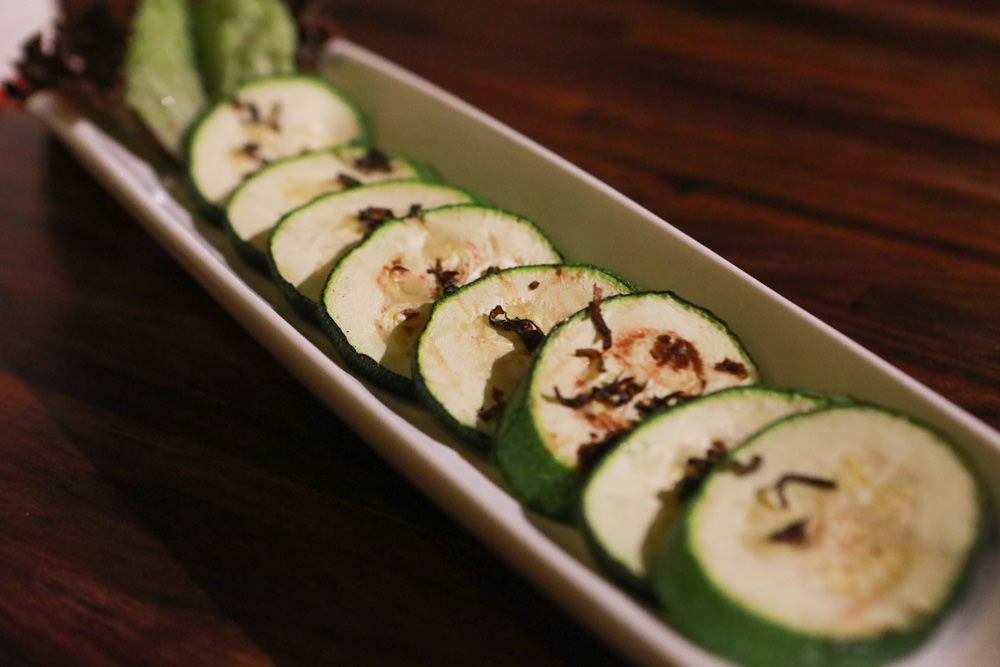 台中西區美食｜秋田笠 Izakaya。寵物友善餐廳、居酒屋、燒烤串燒、台中必吃宵夜 、深夜食堂