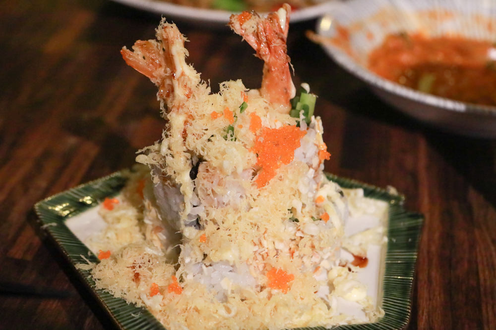 台中西區美食｜秋田笠 Izakaya。寵物友善餐廳、居酒屋、燒烤串燒、台中必吃宵夜 、深夜食堂