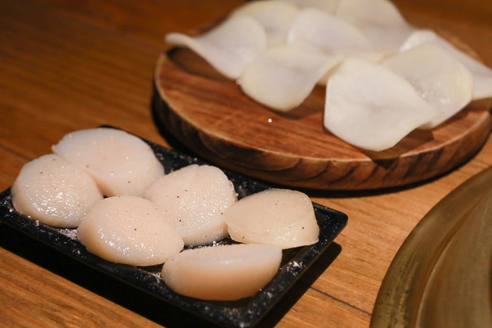 竹北美食|米燒肉炭火小酒館竹北店。新鮮平價燒肉店、單點燒肉、專業烤、必吃燒烤、新竹竹北寵物友善餐廳、小包廂、 - 第22張圖 竹北美食|米燒肉炭火小酒館竹北店。新鮮平價燒肉店、單點燒肉、專業烤、必吃燒烤、新竹竹北寵物友善餐廳、小包廂、